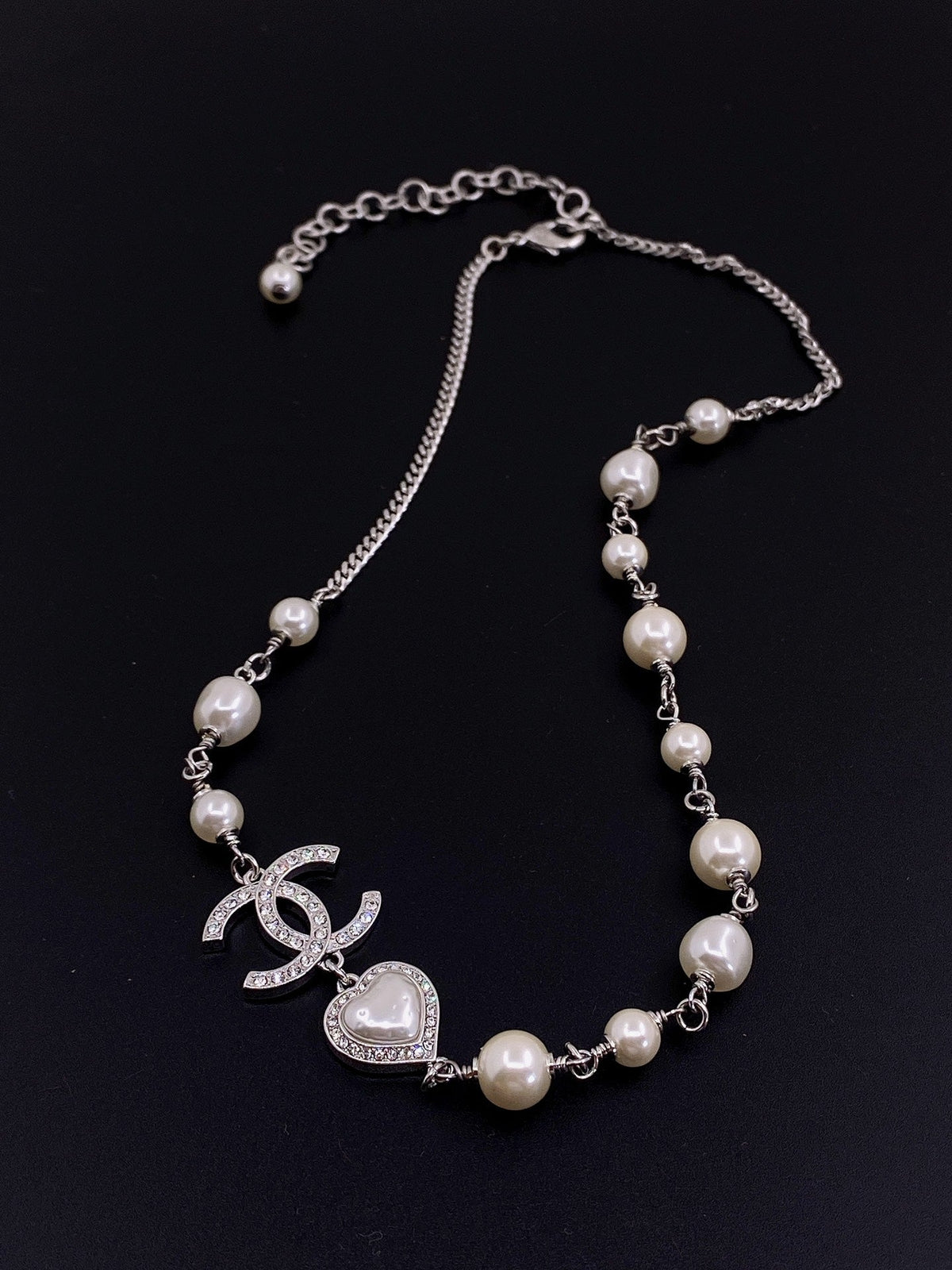 Pearls Crystals 18K Gold Necklace